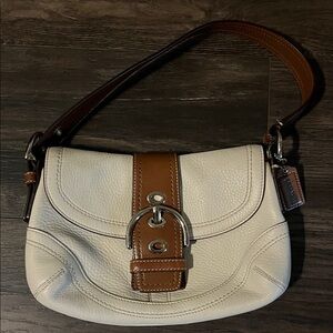Coach Cream and Brown Leather Shoulder Bag in a good condition